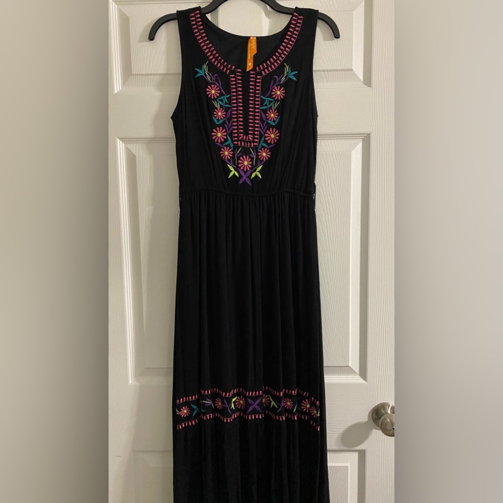 Long black dress